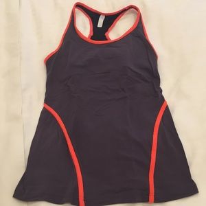 GapFit athletic top XS